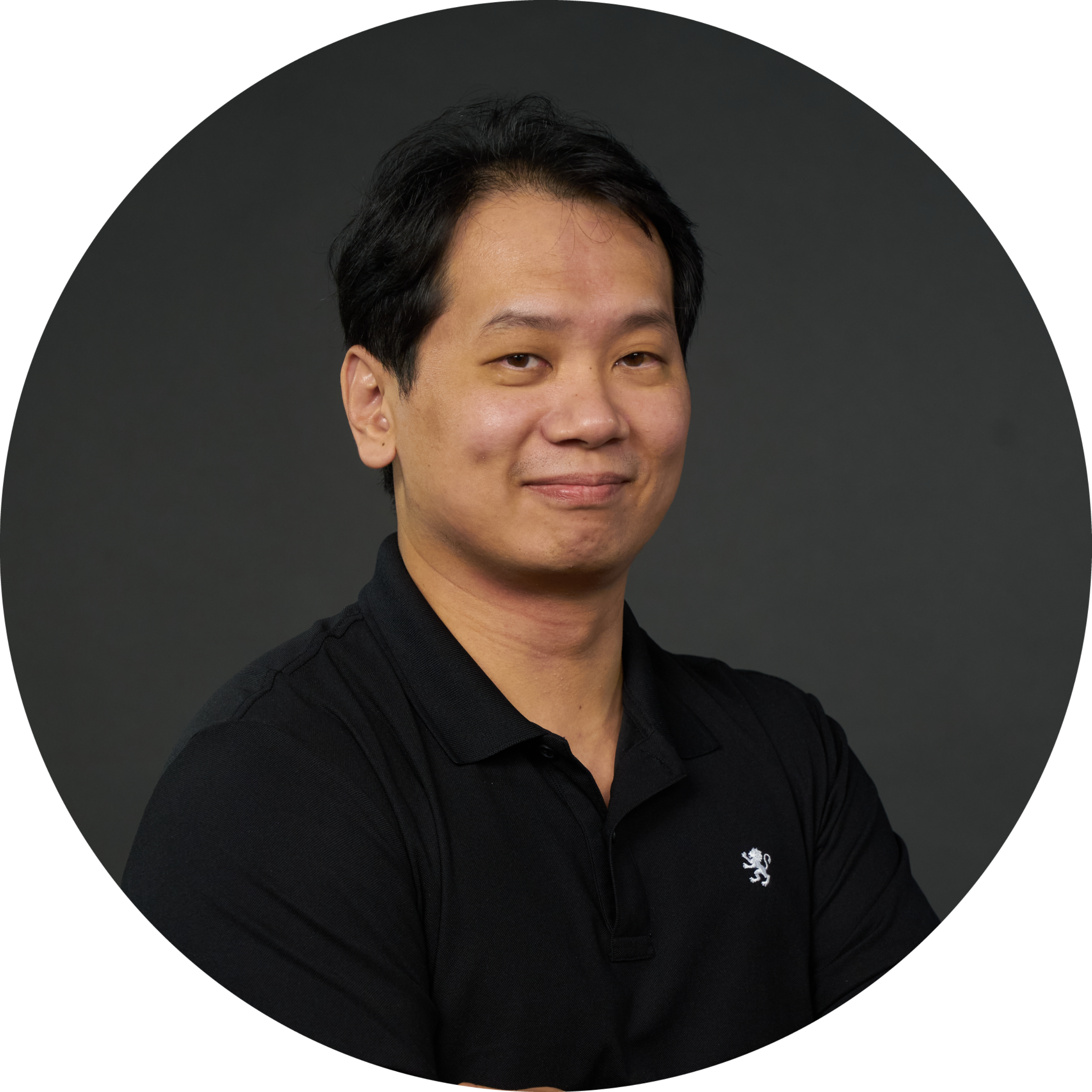 邱奕霖 Professor and Director
